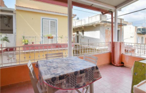 Stunning home in Pozzallo with WiFi and 3 Bedrooms, Pozzallo